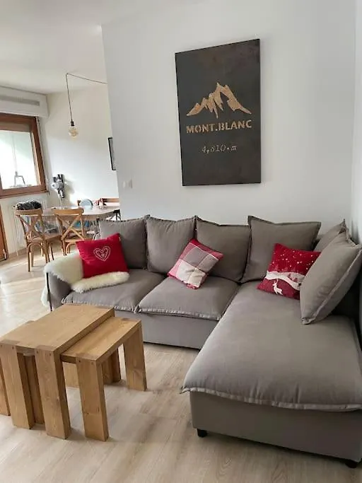 Camp De Base : Bourg-Saint-Maurice Apartment 0*,  France